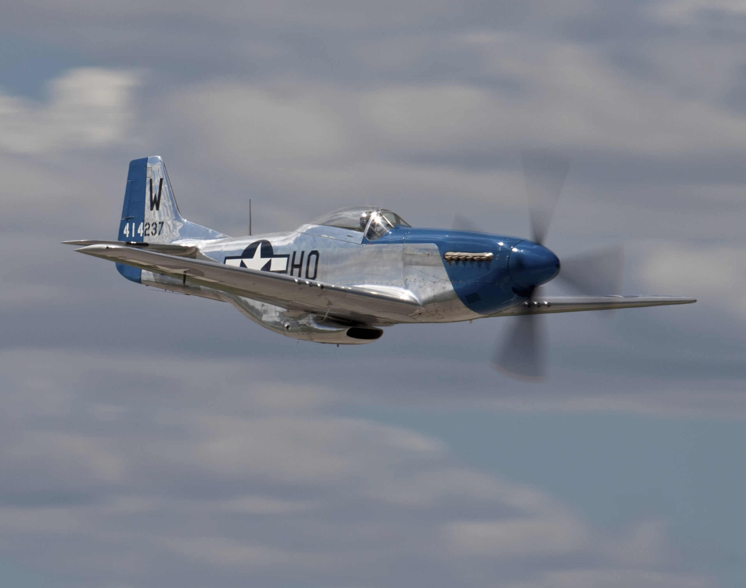 p51-mm_f_hr_03